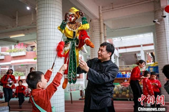 味”沉浸式庙会唤醒广府基因麻将胡了电子游戏“粤食越滋(图3)